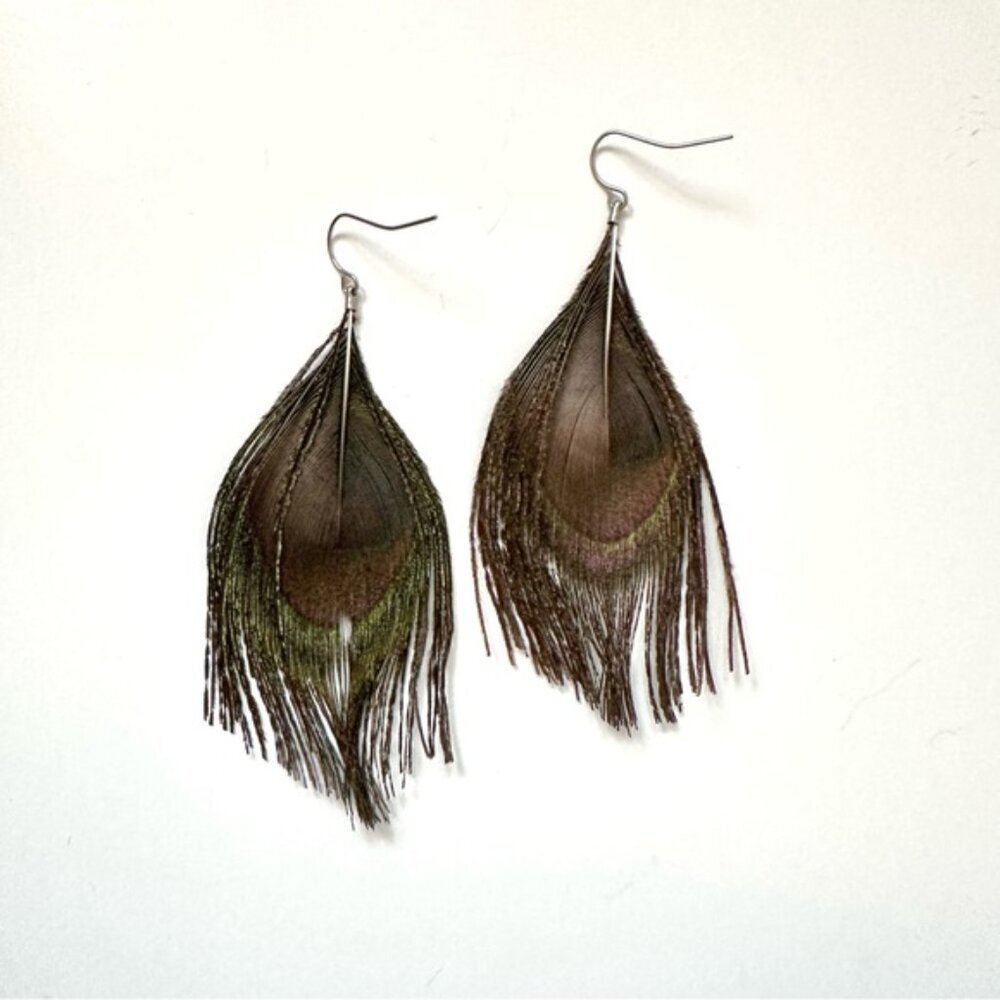 Peacock Feather Earrings Boho Chic Festival Jewelry - Picture 8 of 9
